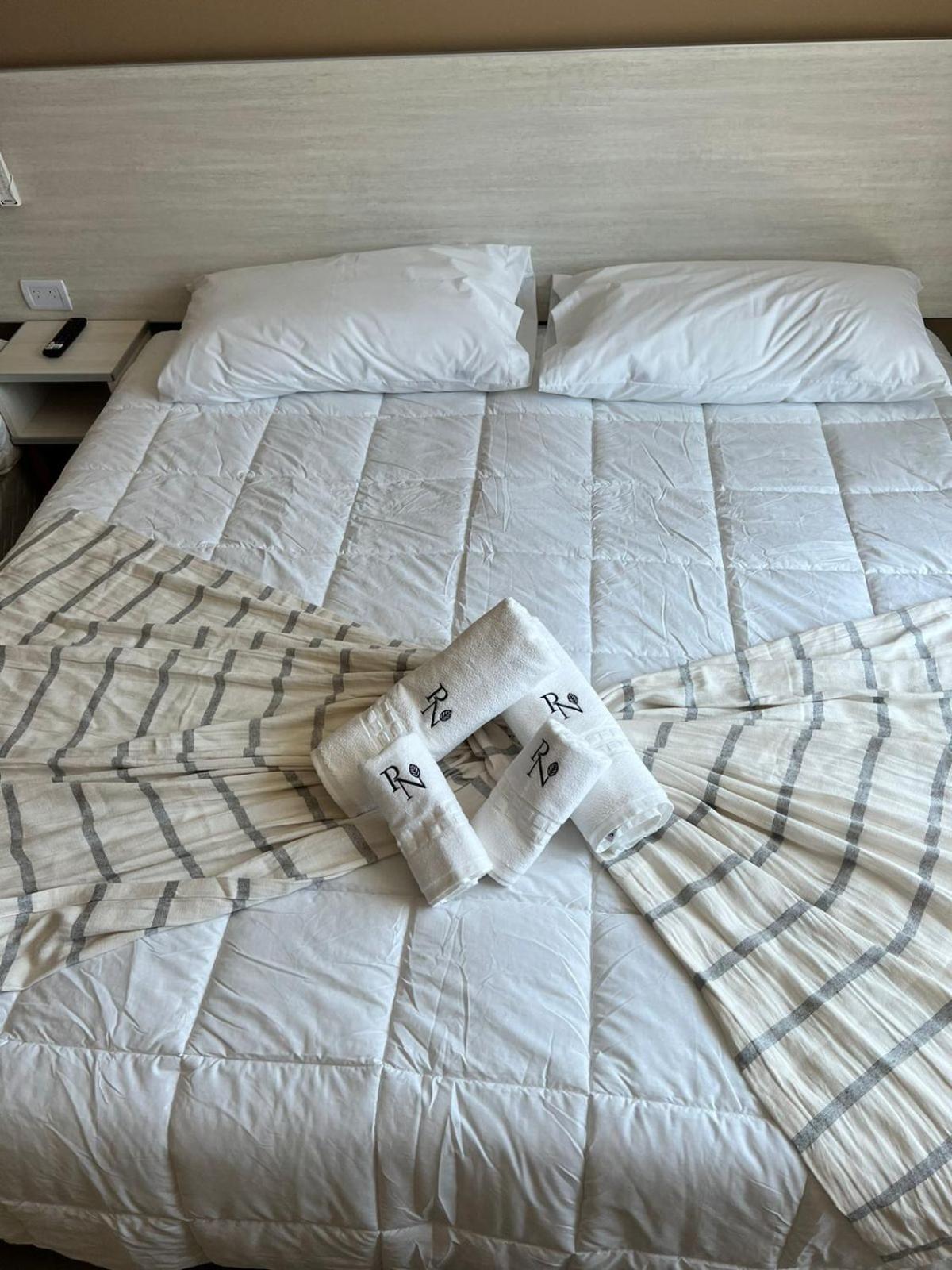 Paraiso Natural Apart & Hotel Iguazu Πουέρτο Ιγκουασού Εξωτερικό φωτογραφία